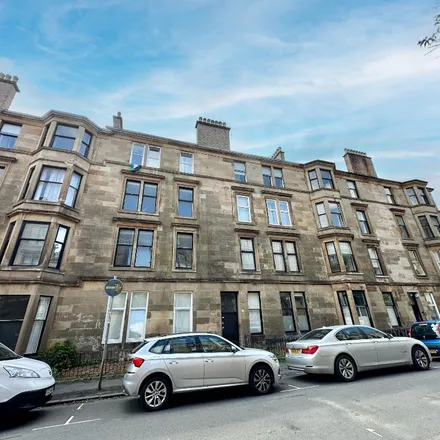 Rent this 3 bed apartment on 15 Ruthven Street in North Kelvinside, Glasgow
