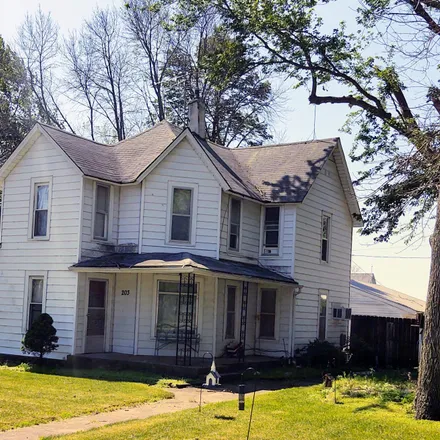 Buy this 3 bed house on 301 Locust Street in Boxholm, Boone County