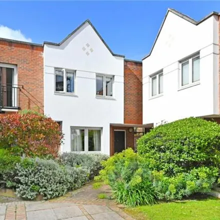 Buy this 4 bed townhouse on 6 Hamilton Close in London, NW8 8QY