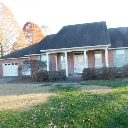 Image 2 - 501 West Lindenwood Avenue, Sikeston, MO 63801, USA - House for sale