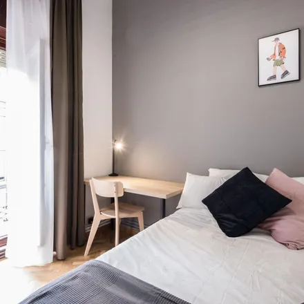 Rent this 6 bed apartment on Hostal Met Madrid 2 in Costanilla de Santiago, 28013 Madrid