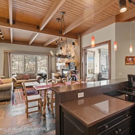 Image 2 - 133 Faraway Road, Snowmass Village, Pitkin County, CO 81615, USA - Condo for rent