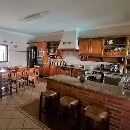 Rent this 4 bed house on Beja