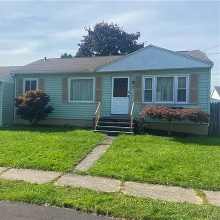 Buy this 3 bed house on 113 Wainright Avenue in City of Syracuse, NY 13208
