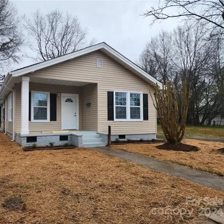 Buy this 2 bed house on 244 East 5th Avenue in Gastonia, NC 28054