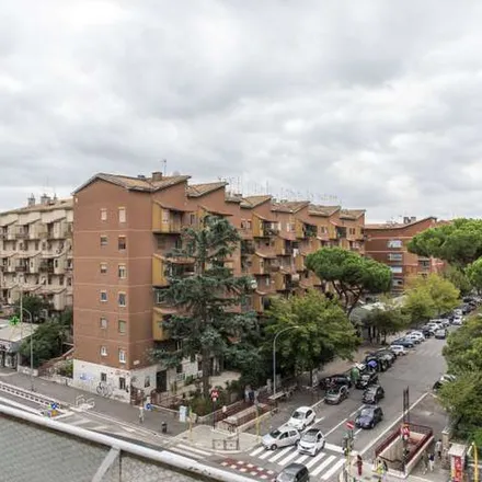 Image 2 - Via Tuscolana, 795/a, 00174 Rome RM, Italy - Apartment for rent