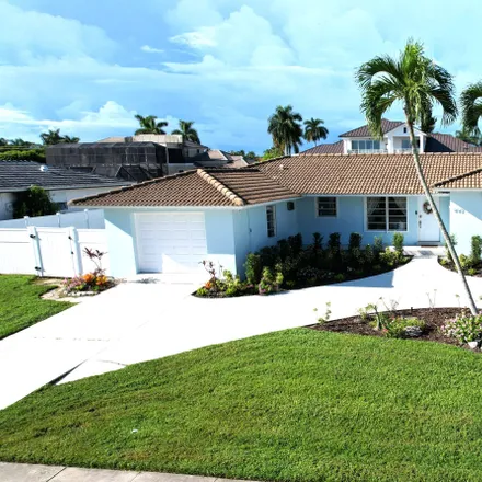 Buy this 3 bed house on 442 Tarpon Court in Marco Island, FL 34145