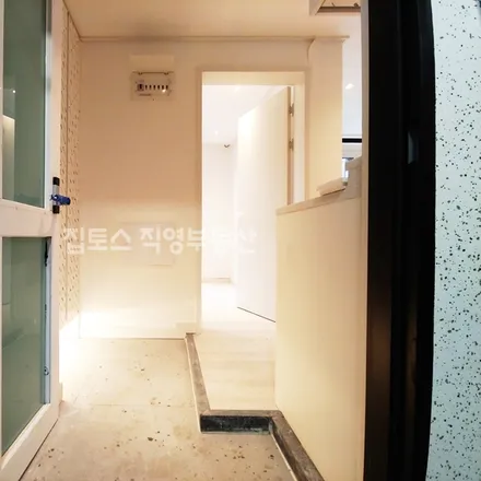 Rent this 2 bed apartment on 서울특별시 관악구 봉천동 1690-138
