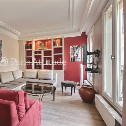 Image 4 - 58 a Boulevard de Clichy, 75018 Paris, France - Apartment for rent