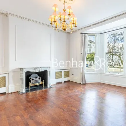 Rent this 7 bed duplex on 14 Upper Phillimore Gardens in London, W8 7HE