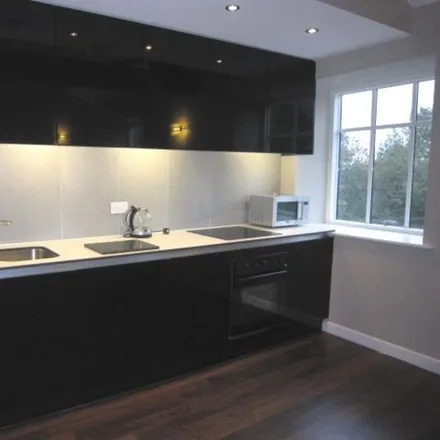 Image 4 - 5 Troy Mills, Horsforth, LS18 5GN, United Kingdom - Apartment for rent