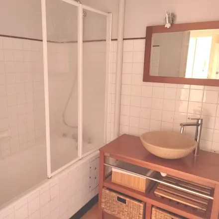 Rent this 3 bed apartment on 39 Avenue de la Libération in 63000 Clermont-Ferrand, France