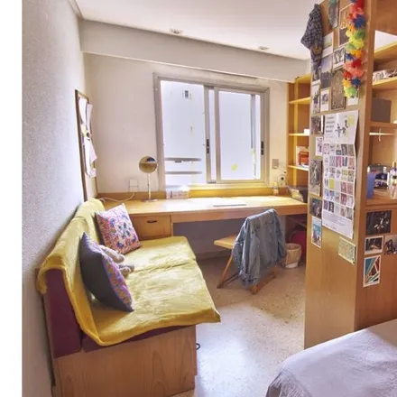 Rent this 7 bed room on Carrer de l'Explorador Andrés in 6, 46022 Valencia
