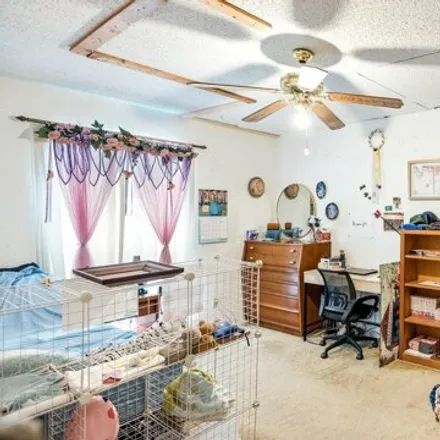 Image 7 - 1883 Running River Road, Garland, TX 75044, USA - House for sale