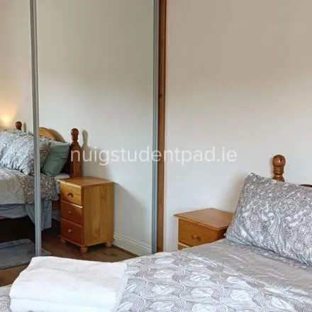 Image 1 - 30 An Cimín Mór, Knocknacarra, Galway, H91 R6K5, Ireland - Apartment for rent