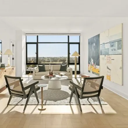 Buy this 3 bed condo on 170 East End Avenue in New York, NY 10128