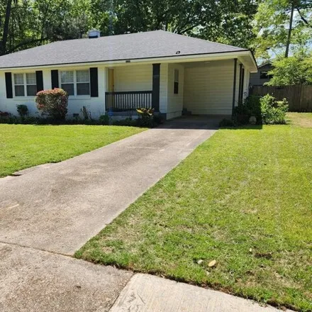 Buy this 4 bed house on 5259 Sequoia Road in Memphis, TN 38120