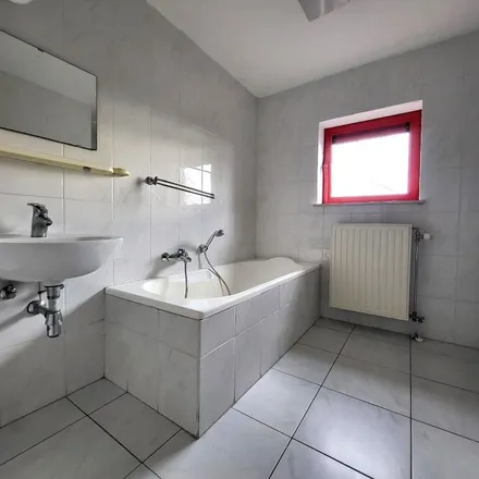 Image 7 - Meenseweg 498, 8902 Ypres, Belgium - Apartment for rent