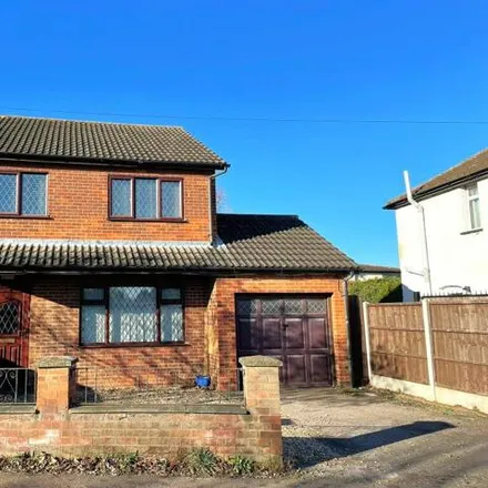 Rent this 4 bed house on 22 House Lane in Arlesey, SG15 6XU