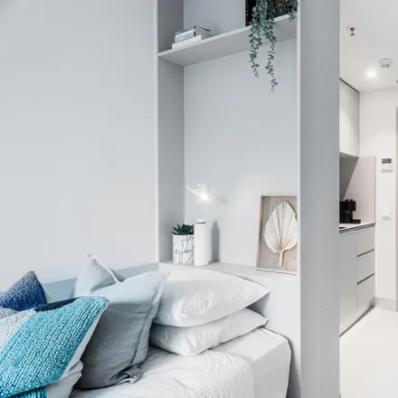 Rent this 4studio apartment on Rua Doutor Barros in 4200-537 Matosinhos, Portugal