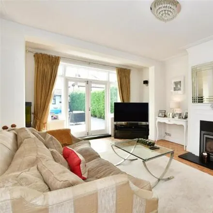 Image 6 - Woodford Green, Woodford Green, Great London, N/a - House for sale
