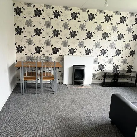 Image 7 - Simon Close, Nuneaton, CV11 4JP, United Kingdom - Apartment for rent