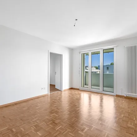 Image 2 - Winkelriedstrasse 9, 8203 Schaffhausen, Switzerland - Apartment for rent