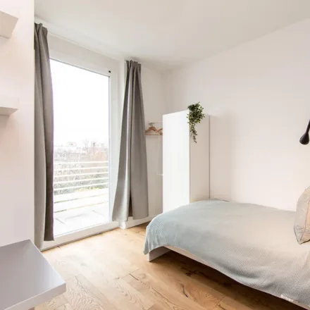 Rent this 4 bed room on Nazarethkirchstraße 51 in 13347 Berlin, Germany