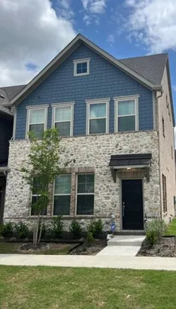 Buy this 4 bed townhouse on Wynview Drive in Plano, TX 75082