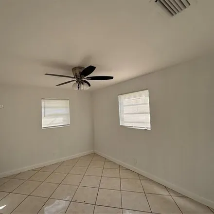 Image 6 - 4182 Southwest 24th Street, Broward County, FL 33317, USA - House for rent