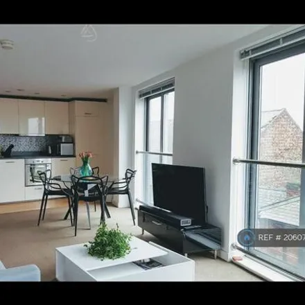 Image 1 - The Picture Works, Queen's Road, Nottingham, NG2 3AS, United Kingdom - Apartment for rent