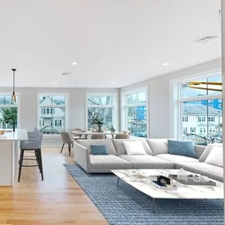 Image 1 - 15 William Jackson Avenue, Boston, MA 02135, USA - Apartment for rent