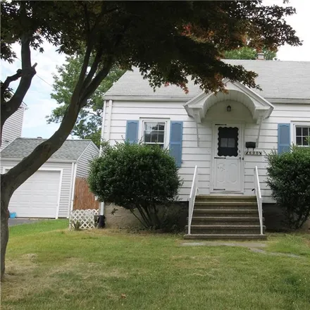 Buy this 3 bed house on 582 Barnum Terrace in Stratford, CT 06614