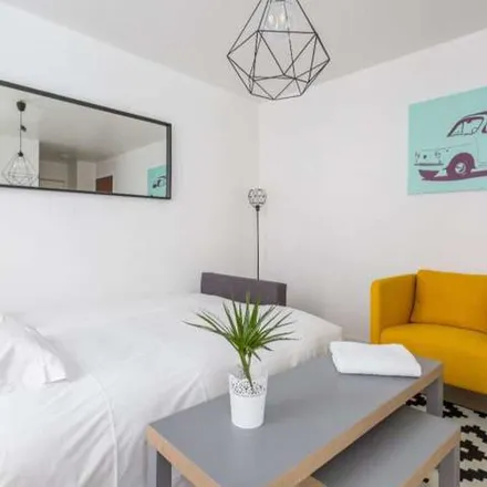 Image 3 - 14 Avenue de Flandre, 75019 Paris, France - Apartment for rent