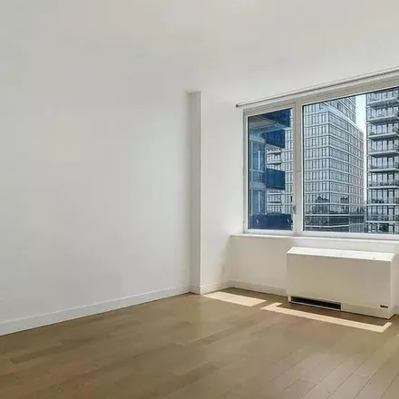 Image 5 - The Edge South Tower, 22 North 6th Street, New York, NY 11249, USA - Apartment for rent