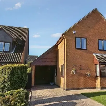 Buy this 4 bed house on Lavenham Close in Bedworth, CV11 6XG