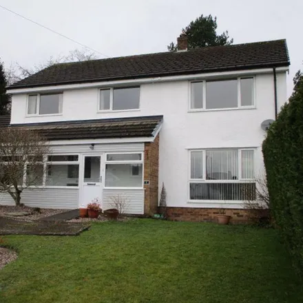 Rent this 4 bed house on White Oaks in Bwlchgwyn, LL11 5UJ