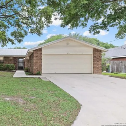 Buy this 3 bed house on 1377 Summerwood Drive in Summerwood, New Braunfels