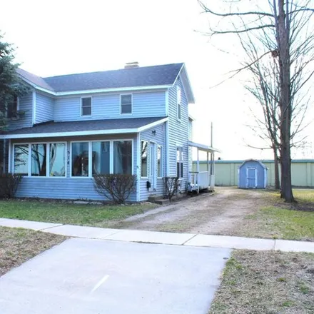 Buy this 7 bed house on 558 South Oak Street in Mount Pleasant, MI 48858