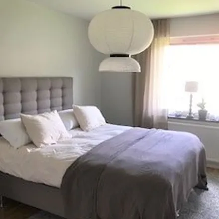 Rent this 3 bed apartment on Margaretagatan in 506 39 Borås, Sweden