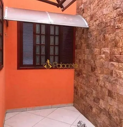 Buy this 3 bed house on Rua Mariana Oliveira de Almeida in Água Preta, Pindamonhangaba - SP