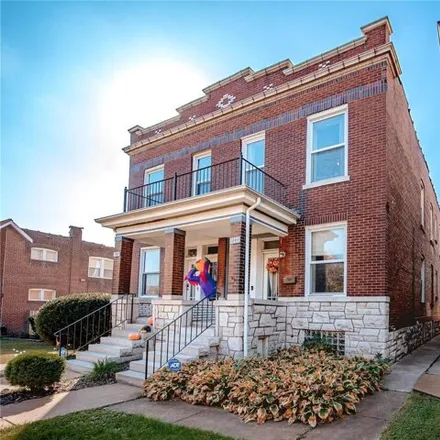 Buy this 3 bed townhouse on 1846-1848 Russell Boulevard in St. Louis, MO 63104