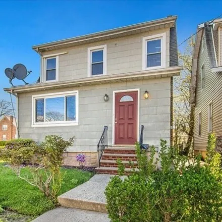 Buy this 4 bed house on 6 Franklin Avenue in Montclair, NJ 07042