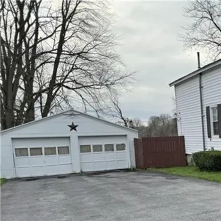 Image 2 - 51 South Wayne Street, Village of Phelps, Ontario County, NY 14532, USA - House for sale