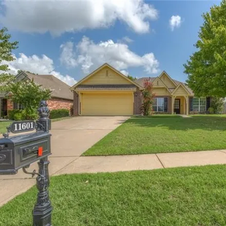 Buy this 3 bed house on 11601 East 102nd Street North in Owasso, OK 74055