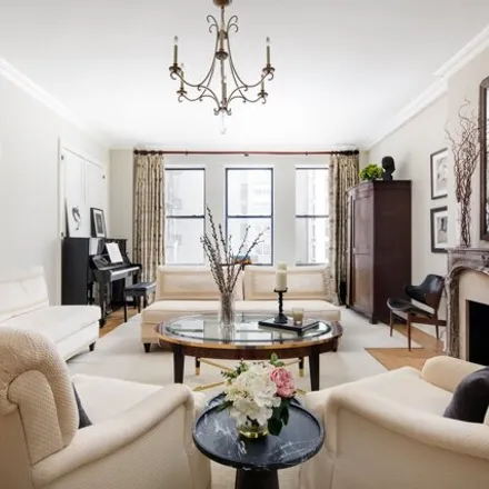 Image 1 - 53 East 58th Street, New York, NY 10022, USA - Apartment for sale