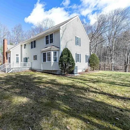Image 4 - 86 Beverly Drive, Hampstead, Rockingham County, NH 03841, USA - House for sale