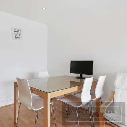 Image 3 - Dominion House, St. Davids Square, London, E14 3WB, United Kingdom - Apartment for rent