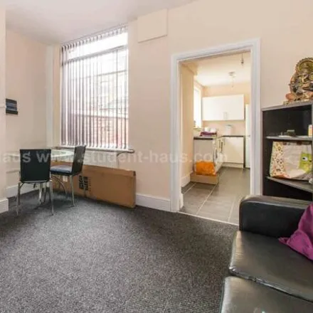 Image 3 - Welford Street, Salford, M6 6BB, United Kingdom - House for rent