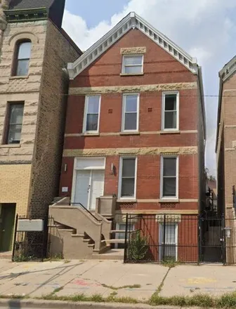 Rent this 1 bed apartment on 1418 West Blackhawk Street in Chicago, IL 60622